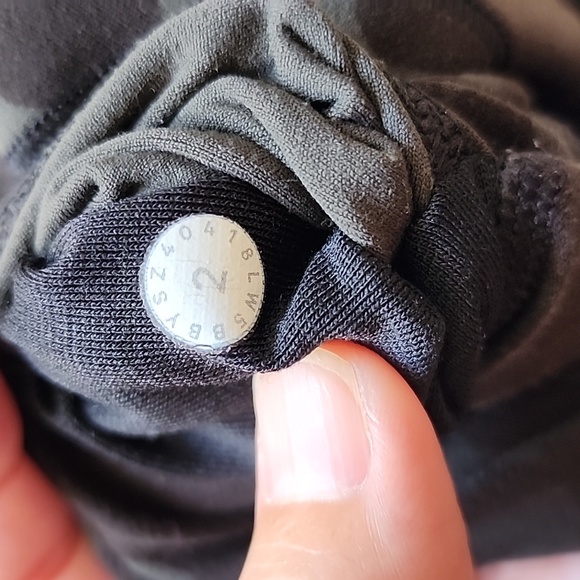 EUC - Lululemon Align Pant Full Length 28" in Incognito Camo Multi Gator Green. - Picture 5 of 6